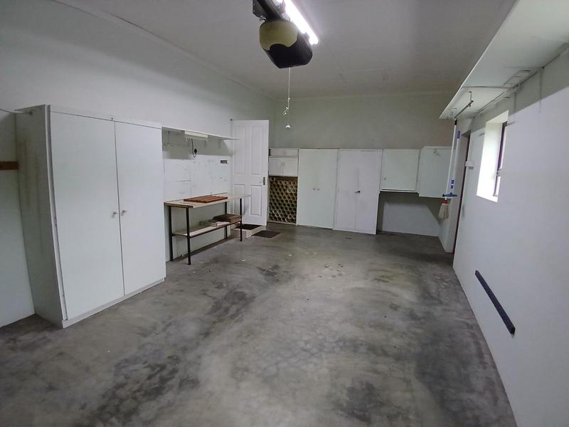 2 Bedroom Property for Sale in Stilbaai Wes Western Cape